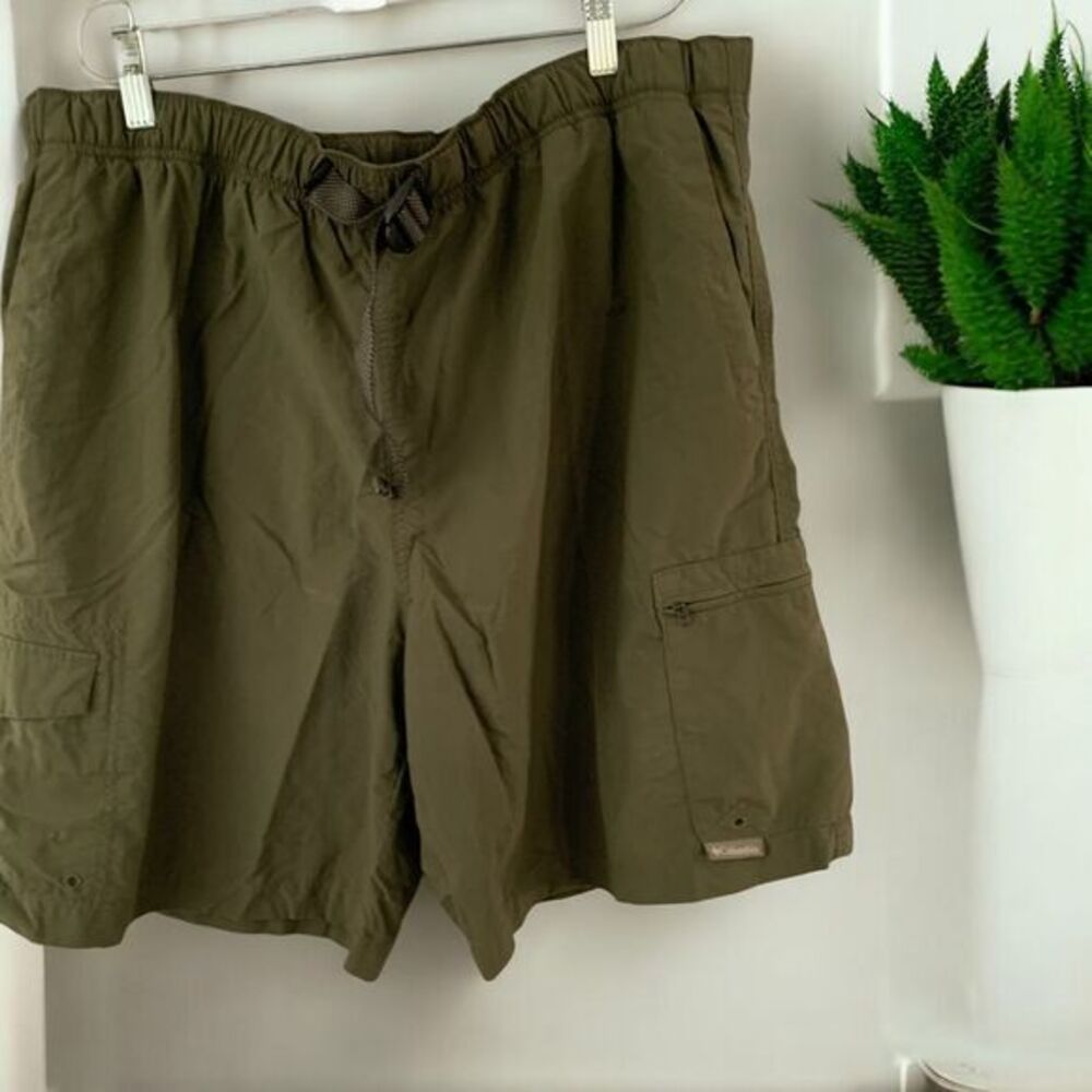 Columbia Men's Cargo Hiking Shorts Outdoor Adventure Quick Dry Olive Green‎ XL